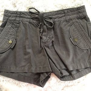 JOIE brown shorts